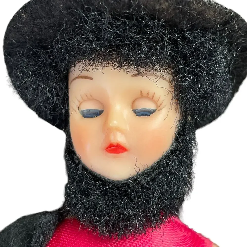 Vintage 1960s Amish Dolls Souvenir Toy Sleep Eyes String Limbs Pennsylvania READ